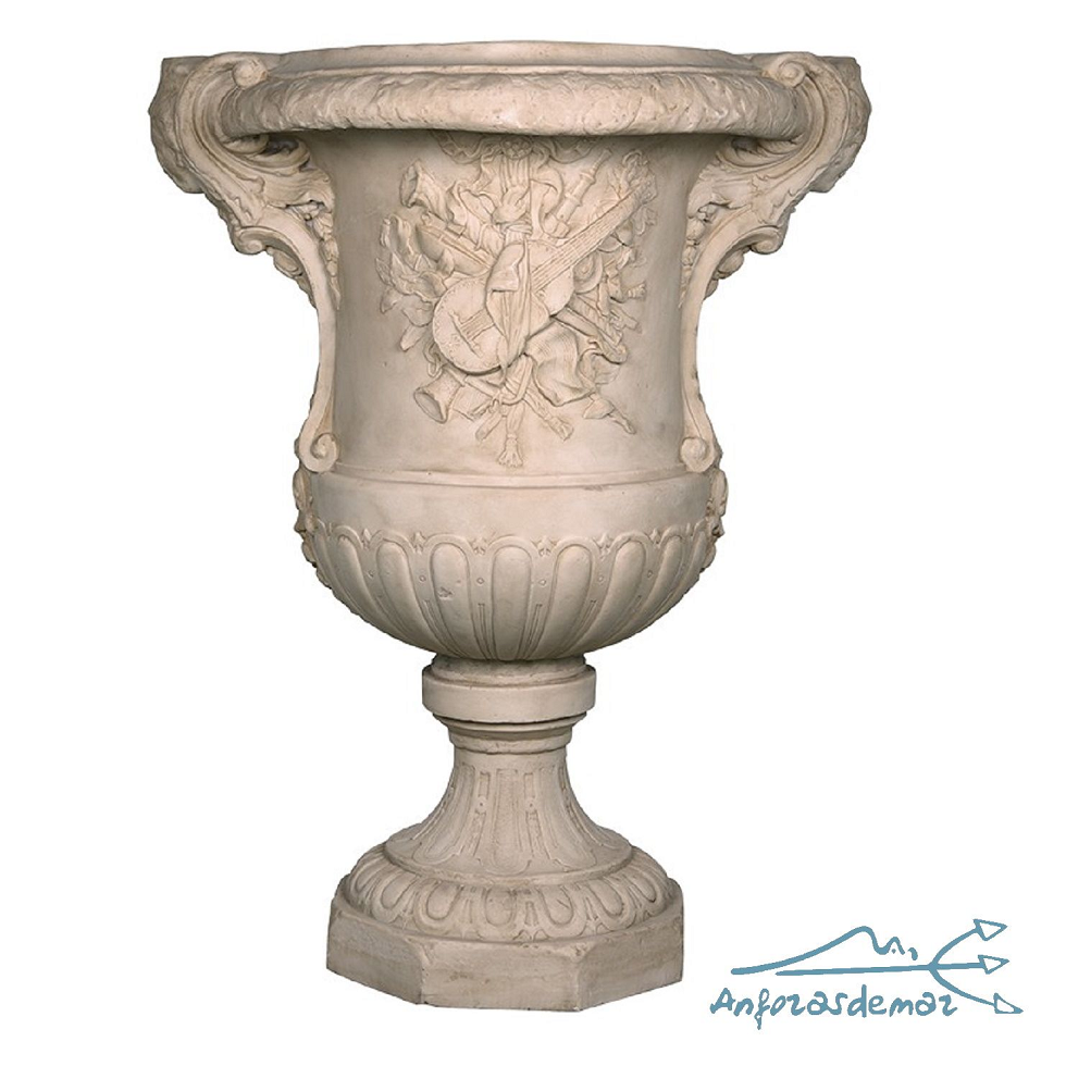 Copa Musical, en mármol reconstituido, de 138 cm de alto. Elemento decorativo de interior o exterior.